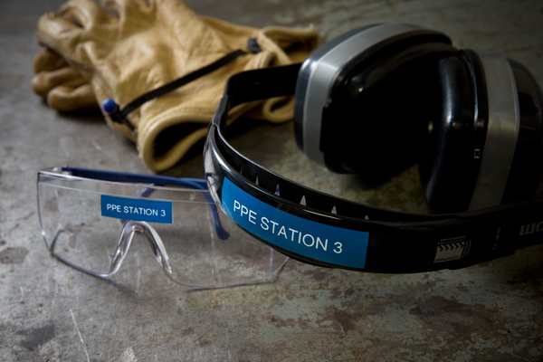 DYMO XTL 300 M&auml;rkmaskin f&ouml;r industriella milj&ouml;er, gul/svart