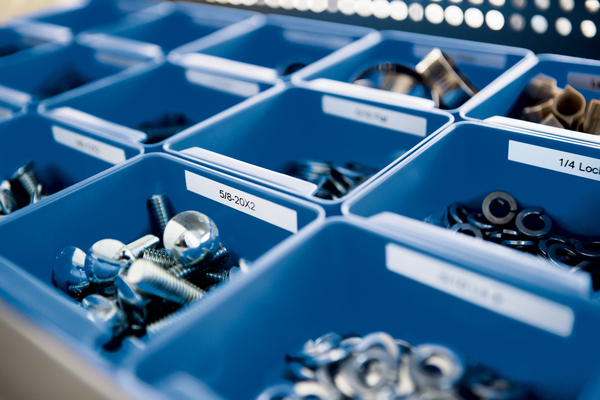 DYMO XTL 300 M&auml;rkmaskin f&ouml;r industriella milj&ouml;er, gul/svart