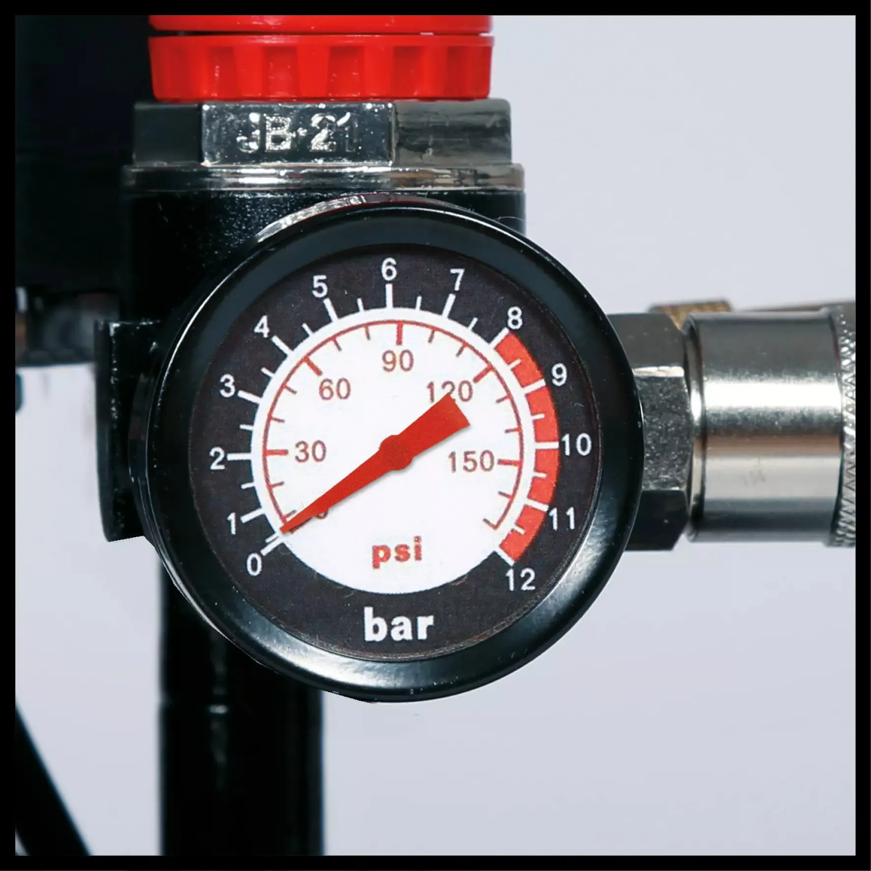 Einhell Compressor TE-AC 6 Silent (red/black, 550 Watt)
