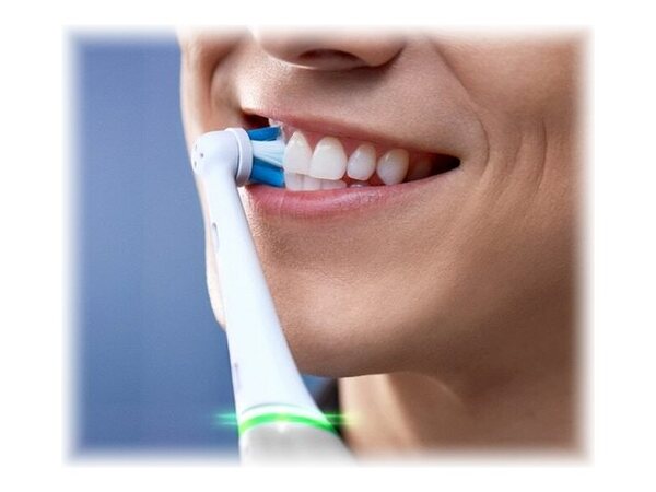Oral-B Tandborste iO Series 6 Vit