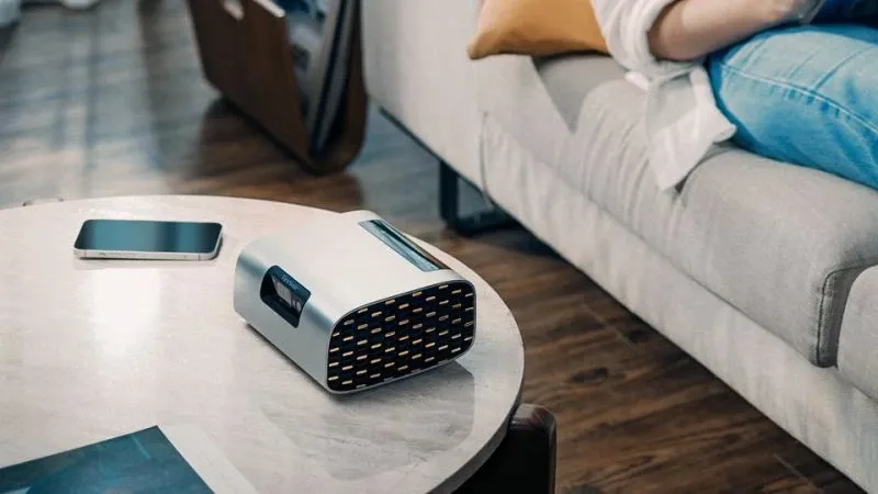 ViewSonic M10E