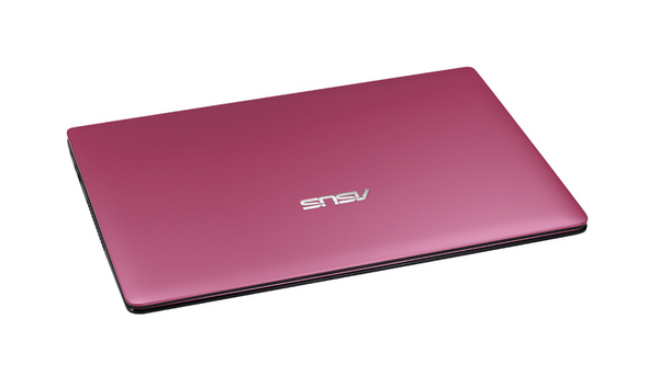 ASUS X501A 15.6/i3-2370M/4GB/320GB/WIN8