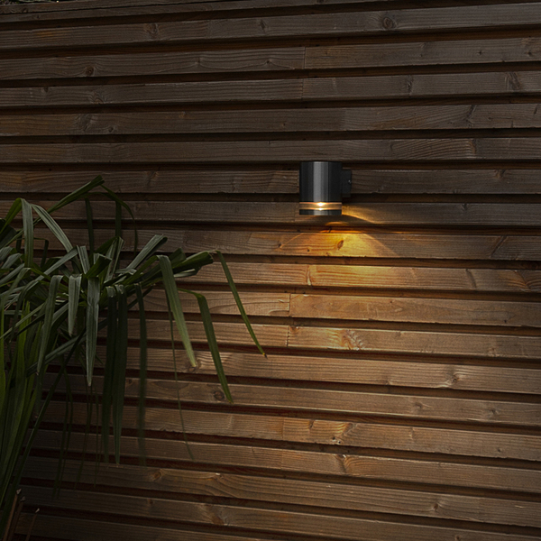 Smartwares 10.030.77 LED solar wall light