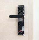 Shelly LOQED Power Kit -&auml;lylukkoosi 8 ladattavalla AA-paristoa