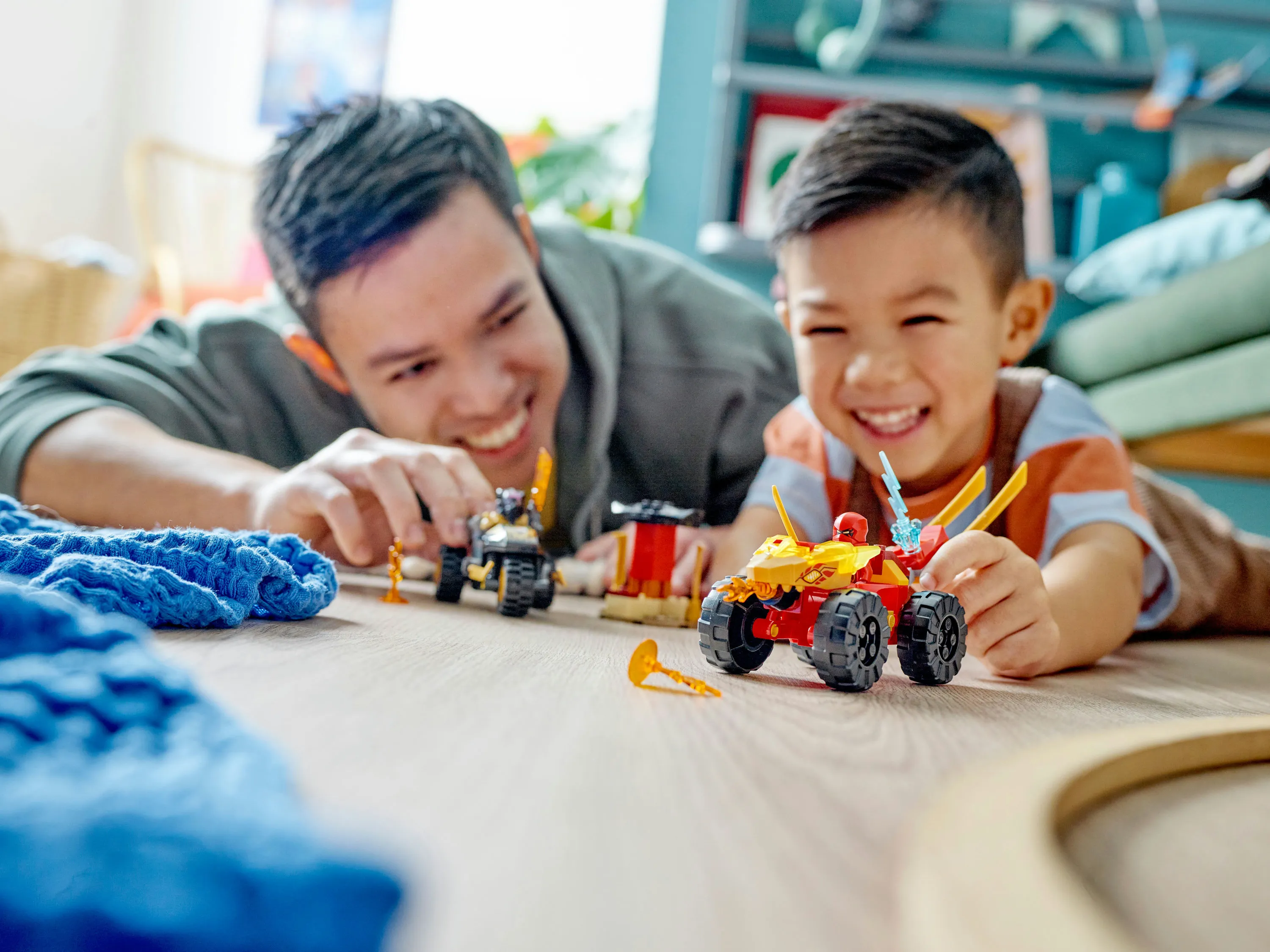 LEGO NINJAGO Kais och Rass bil- och motorcykelstrid 71789