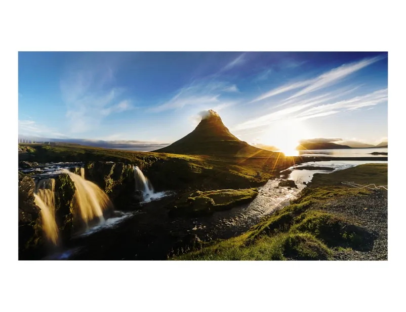 Samsung Smart LED Signage Indoor LED IF012J Cabinet, 1.26mm pitch, 640x360 pixels 600 nits, 1920~3840Hz refresh, 100 000 hours LED lifetime, full front/rear ser