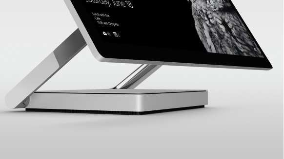 Microsoft Surface Studio 28" | Intel i7 | 16 GB RAM | 1 TB HD + 64 GB SSD | GeForce GTX 965M | Windows 10 Pro