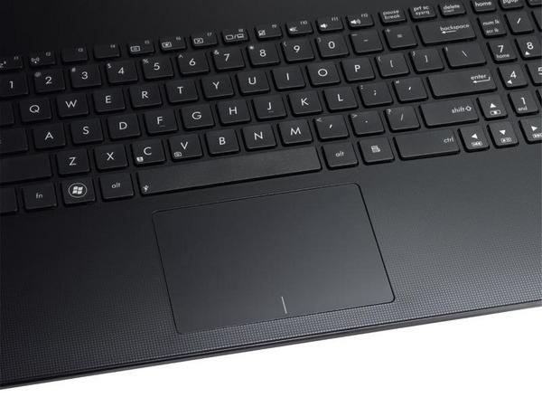 ASUS X501U 15.6/C60/4GB/320GB/W864