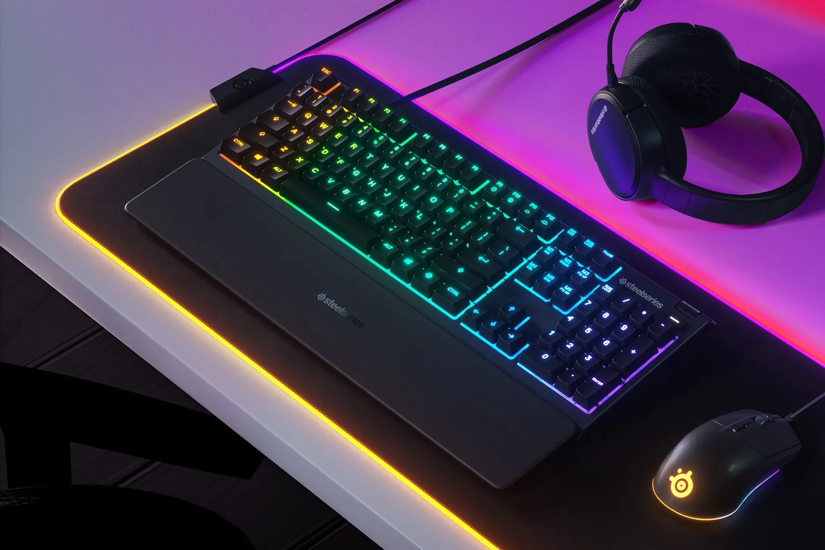 SteelSeries Apex 3, Whisper Quiet -pelinäppäimistö, musta