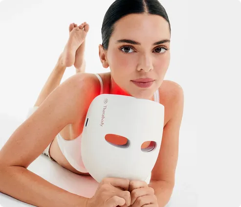 Therabody TheraFace Mask Glo tr&aring;dl&ouml;s LED-ljusterapimask - Vit