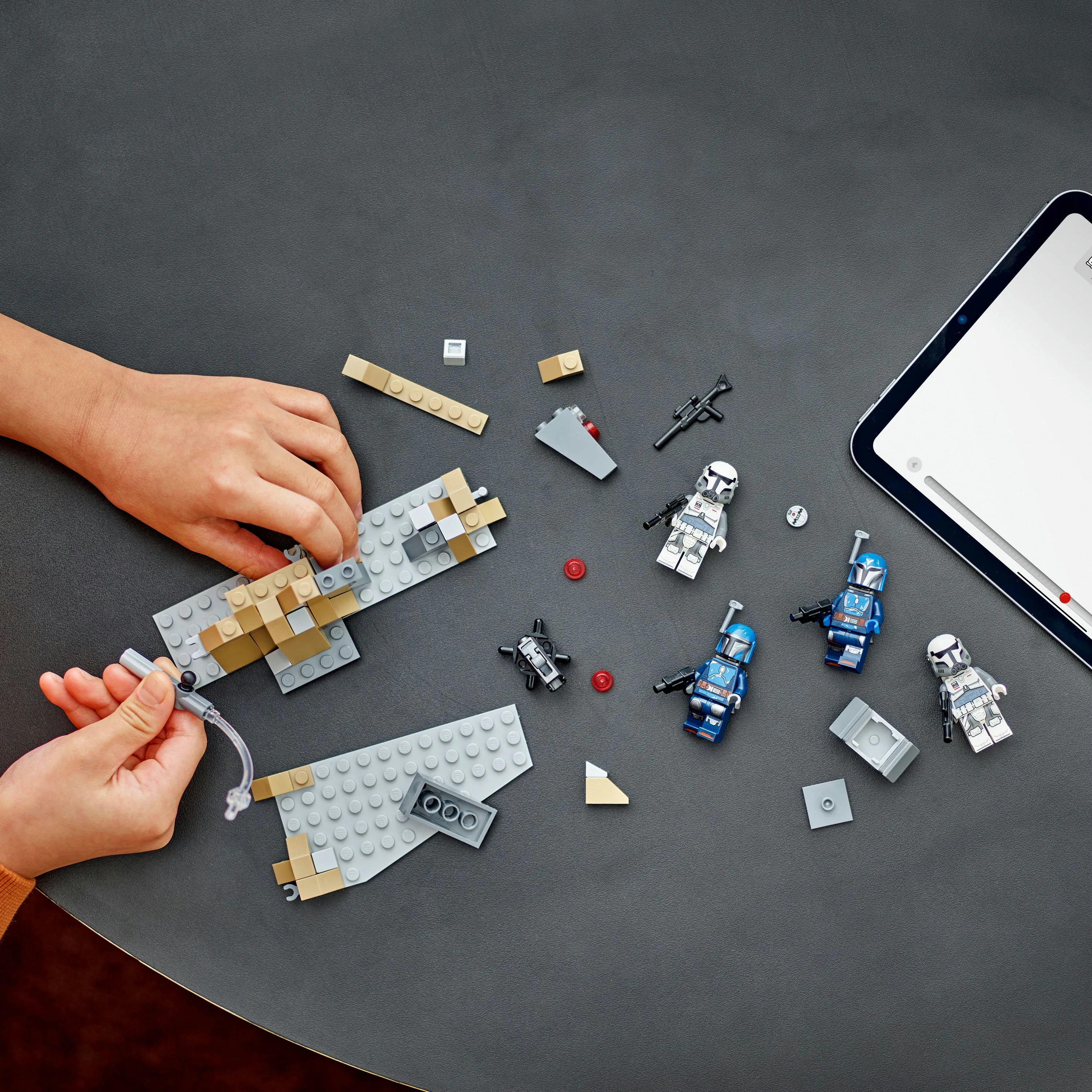 LEGO Star Wars Ambush on Mandalore &mdash; Battle Pack 75373