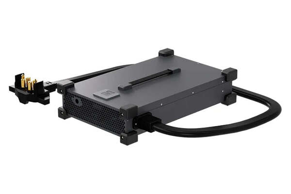 DJI C12000 intelligent str&ouml;mf&ouml;rs&ouml;rjning (EMC)
