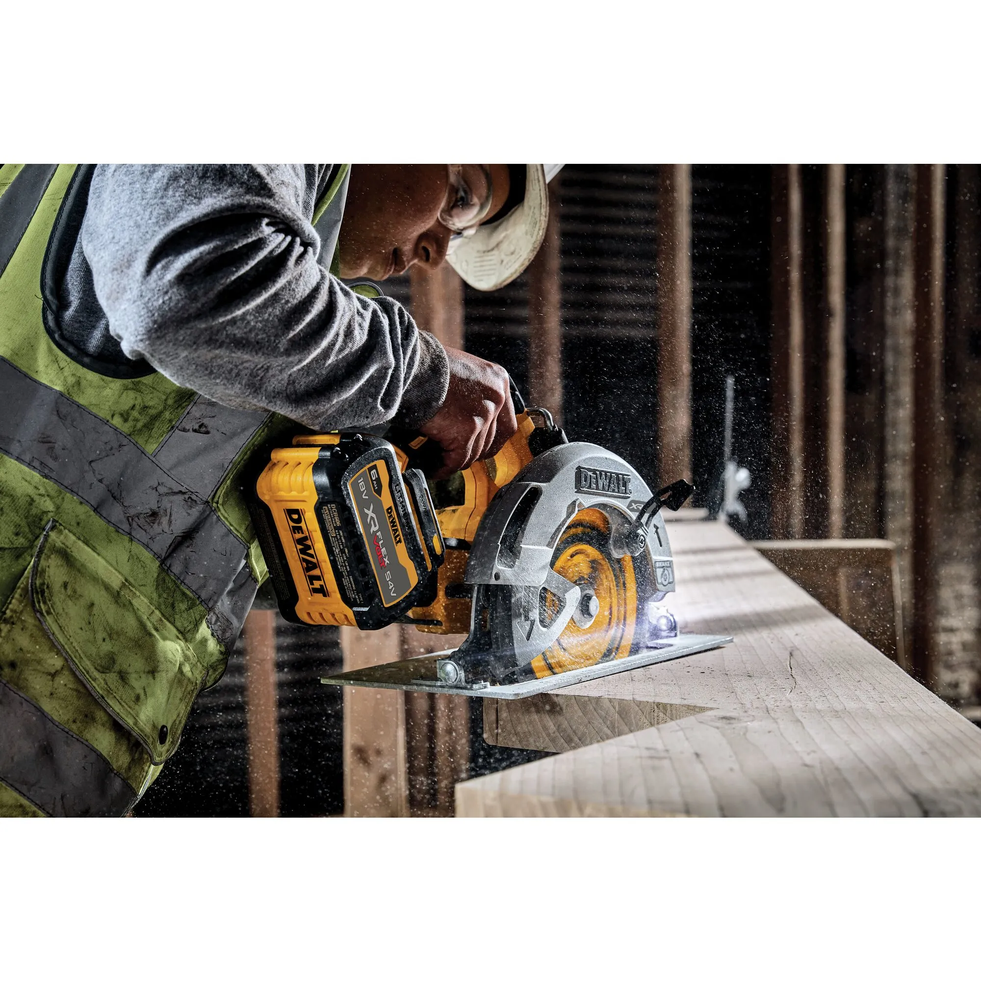 Dewalt cordless circular saw DCS573NT-XJ 18V