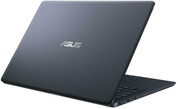 Asus 13.3&quot; ZenBook 13 UX331FAL, 8 Gt / 256 Gt SSD M.2, Win 10 -kannettava, Musta