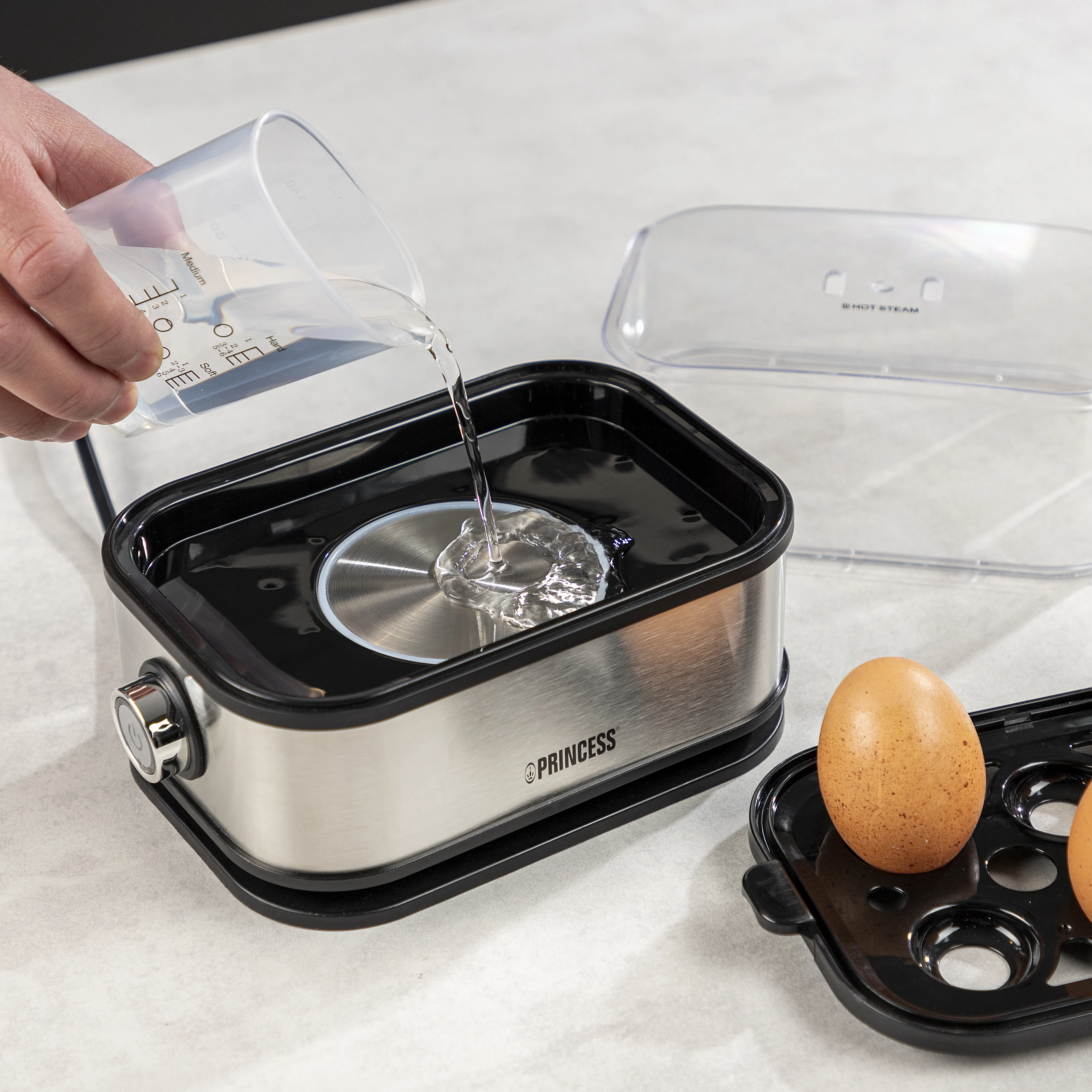 Princess 262046 Egg Cooker, 6 Eggs, 400 W, Black/Silver
