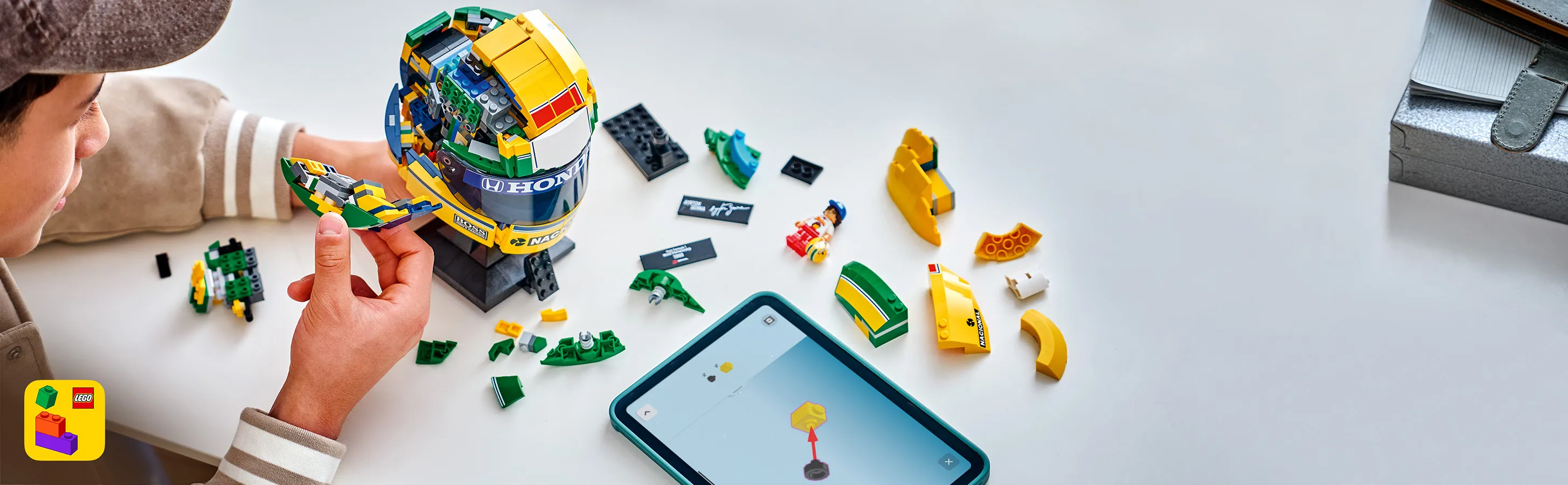 LEGO Editions Ayrton Senna Helmet 43024