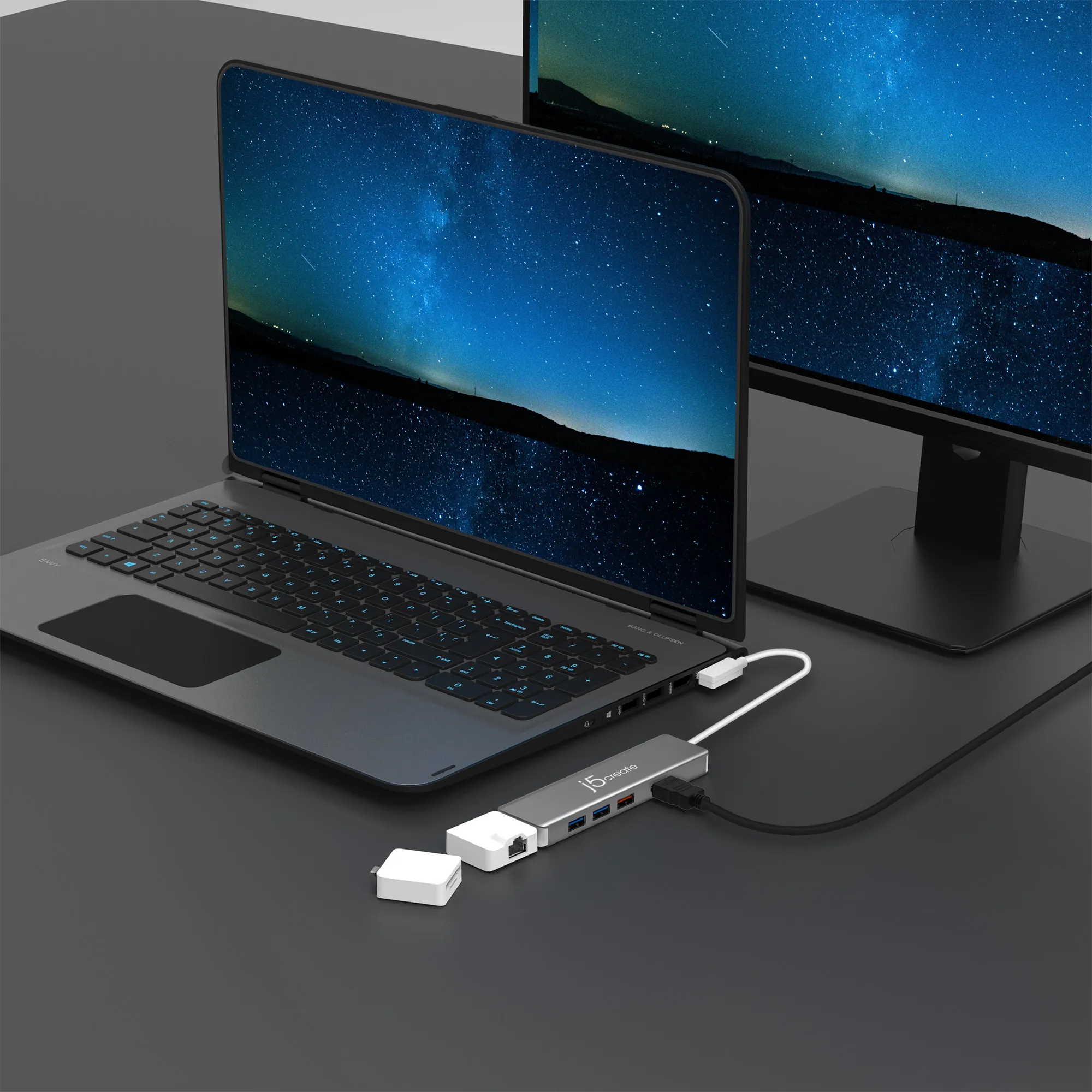 J5 Create USB-C MODULAR MULTI-ADAPTER - WITH 2 KITS