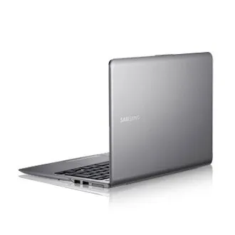 NP530U3B/i5 4GB 500GB+16GB SSD 13.3"W7HP