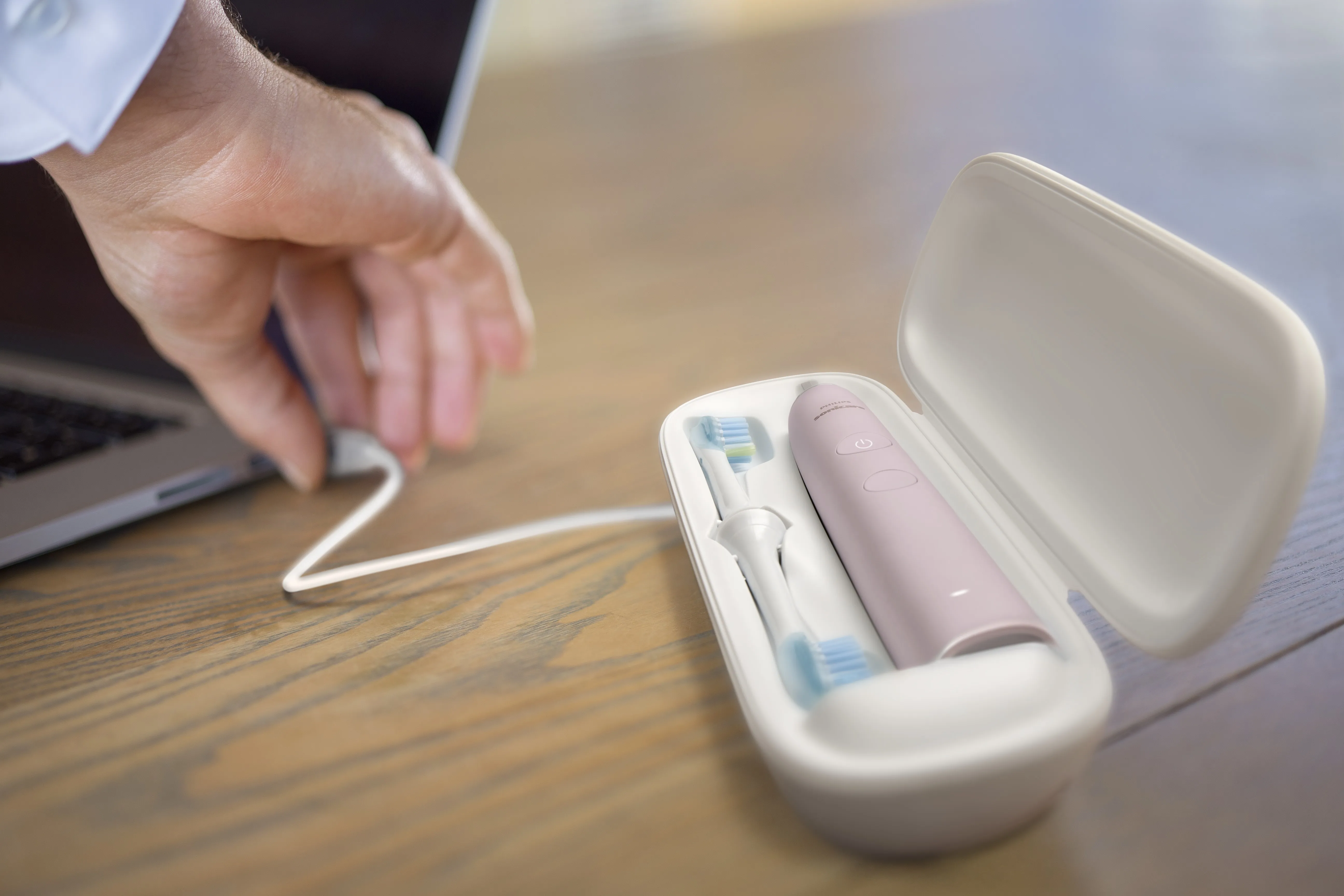 Philips Sonicare DiamondClean 9000 soninen s&auml;hk&ouml;hammasharja - vaaleanpunainen