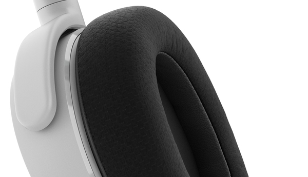 (L&ouml;yt&ouml;nurkka) SteelSeries Arctis 5 -pelikuulokkeet mikrofonilla, valkoinen