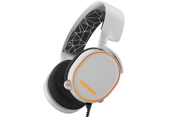 (L&ouml;yt&ouml;nurkka) SteelSeries Arctis 5 -pelikuulokkeet mikrofonilla, valkoinen