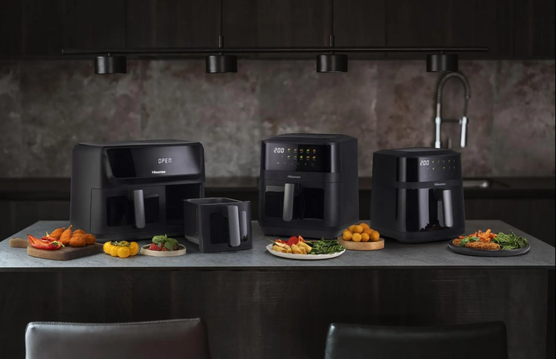 Hisense HAF2100DCD, 7,7 l, 2100 W, airfryer, svart