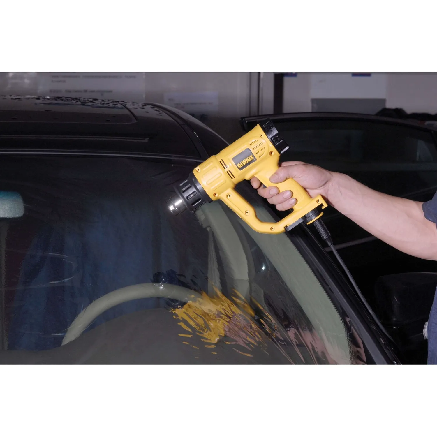 DeWALT D26411 - varmepistol - 2000 W