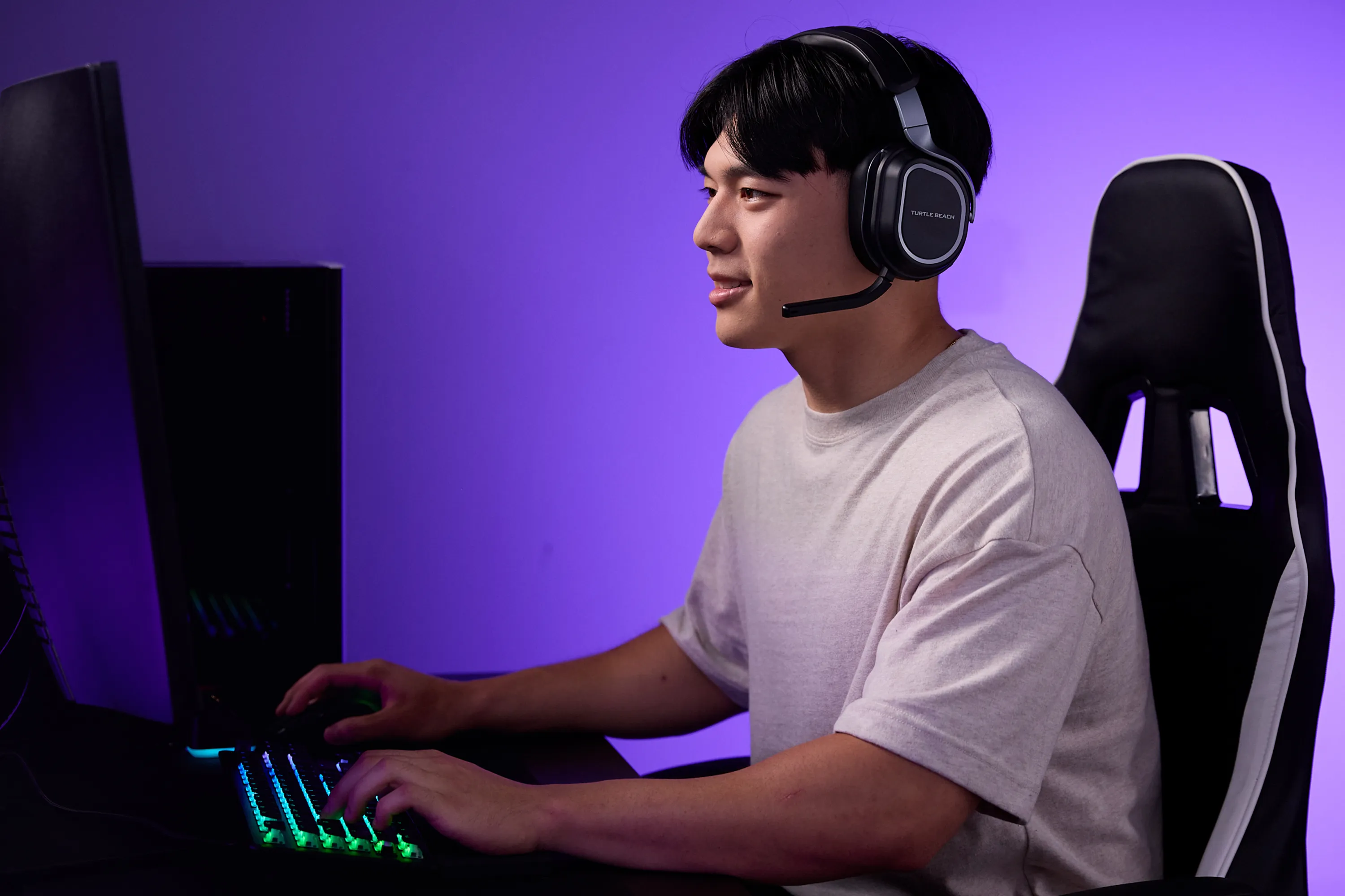 Turtle Beach Stealth 700 GEN 3 PC - tr&aring;dl&ouml;sa spelh&ouml;rlurar, svart