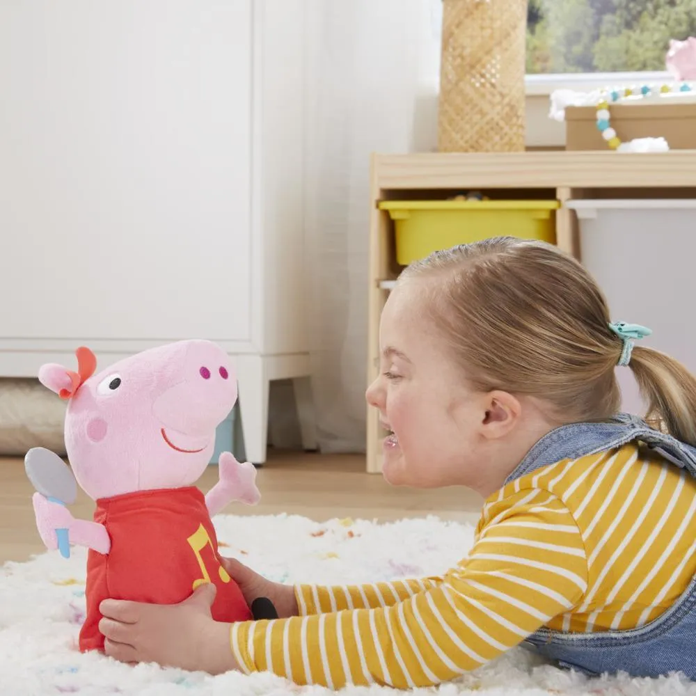 Hasbro Peppa Pig Grunt With Me Peppa Doll