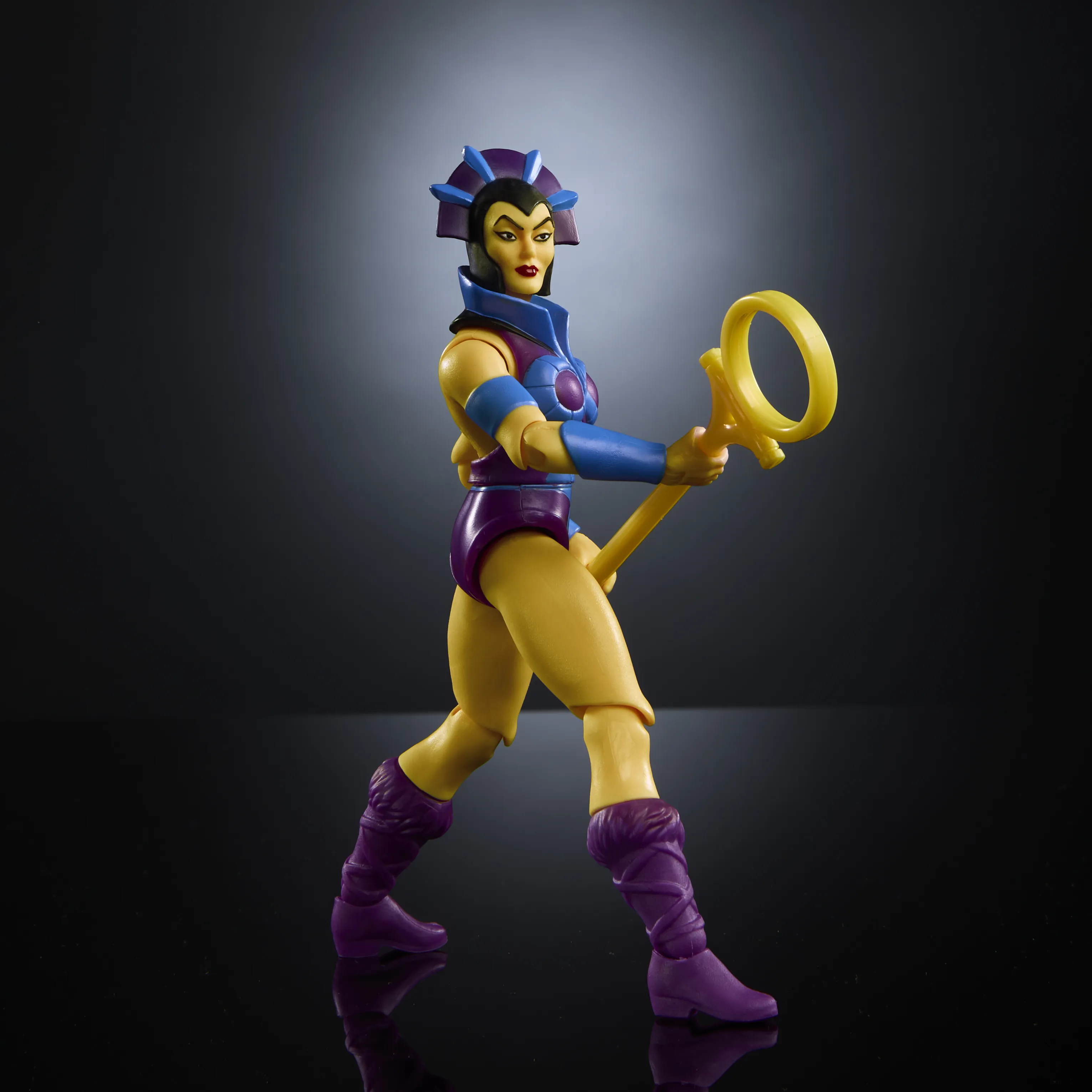 Mattel Masters of the Universe Origins Cartoon Collection Evil-Lyn, toy figure