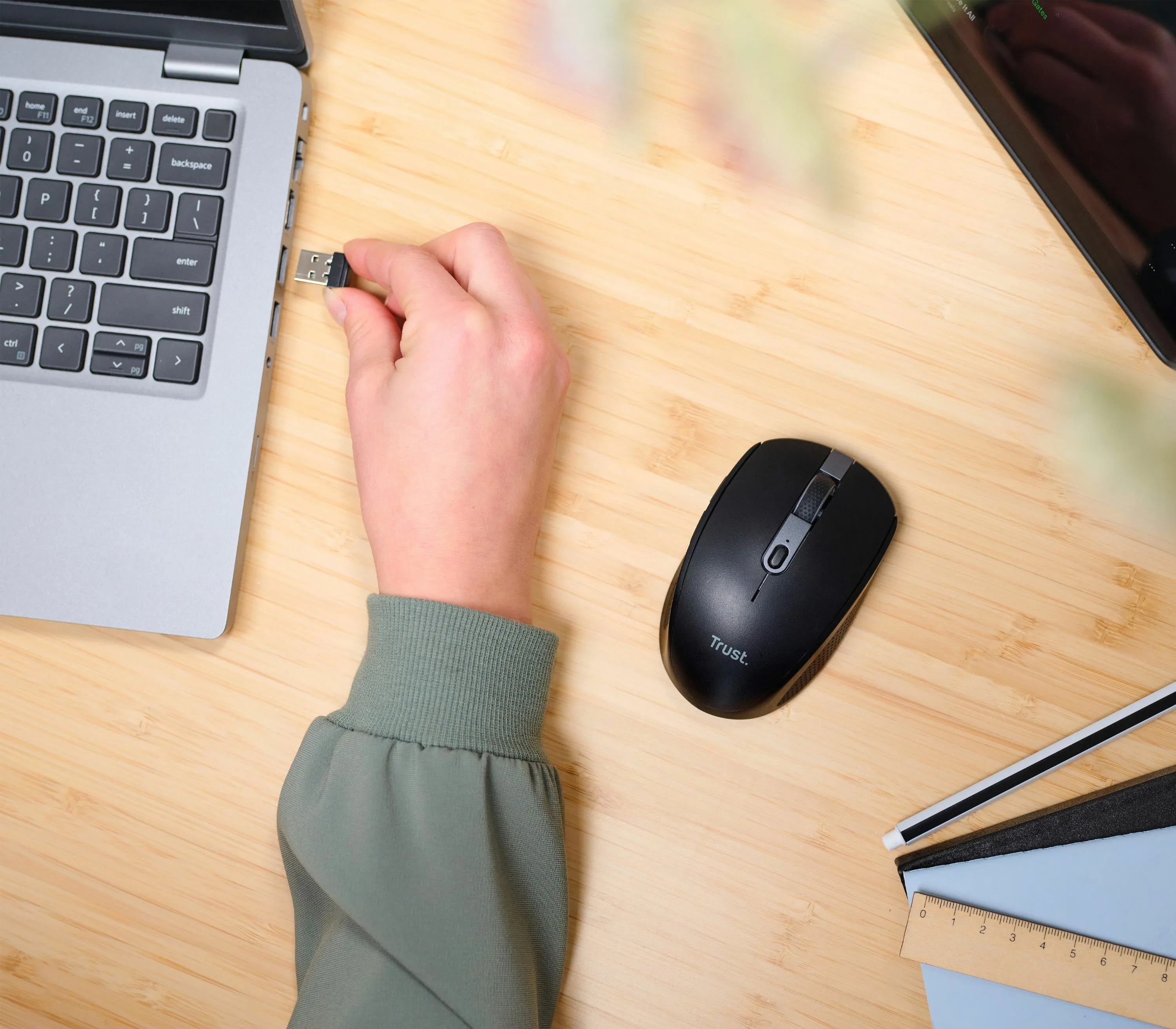 Ozaa Compact Wireless Mouse ECO