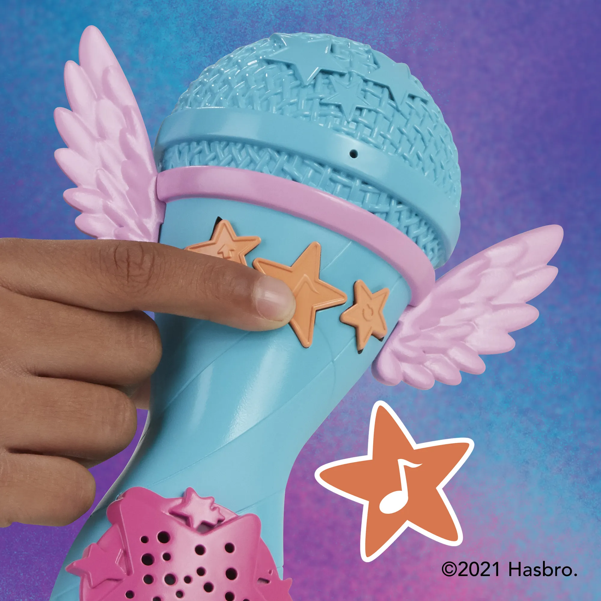 Hasbro My Little Pony: A New Generation Sing-and-Skate Sunny Starscout Toy Figure