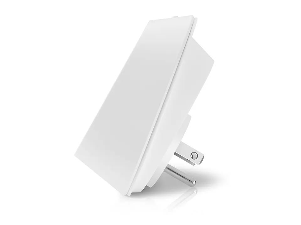 TP-Link Kasa HS100 - smart plug