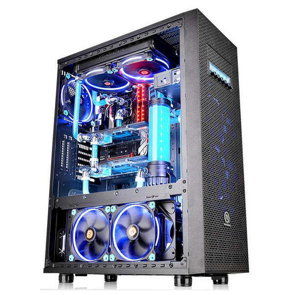 Thermaltake Core X71 TG Big Tower toolless installation