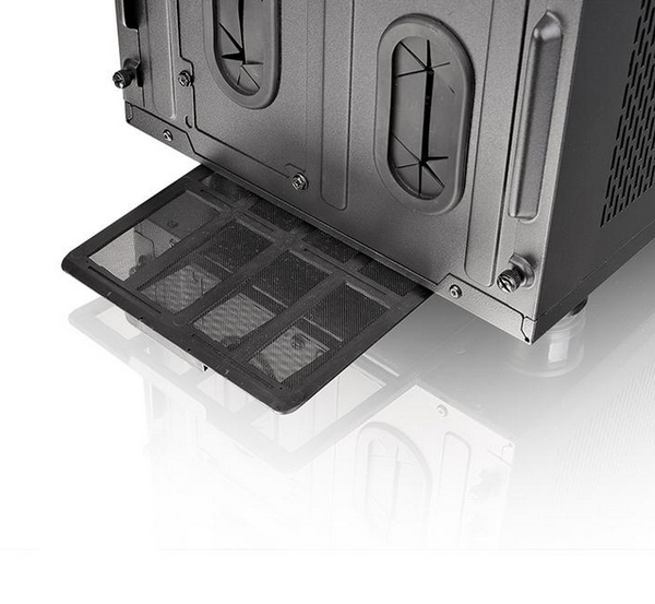 Thermaltake Core X71 TG Big Tower toolless installation