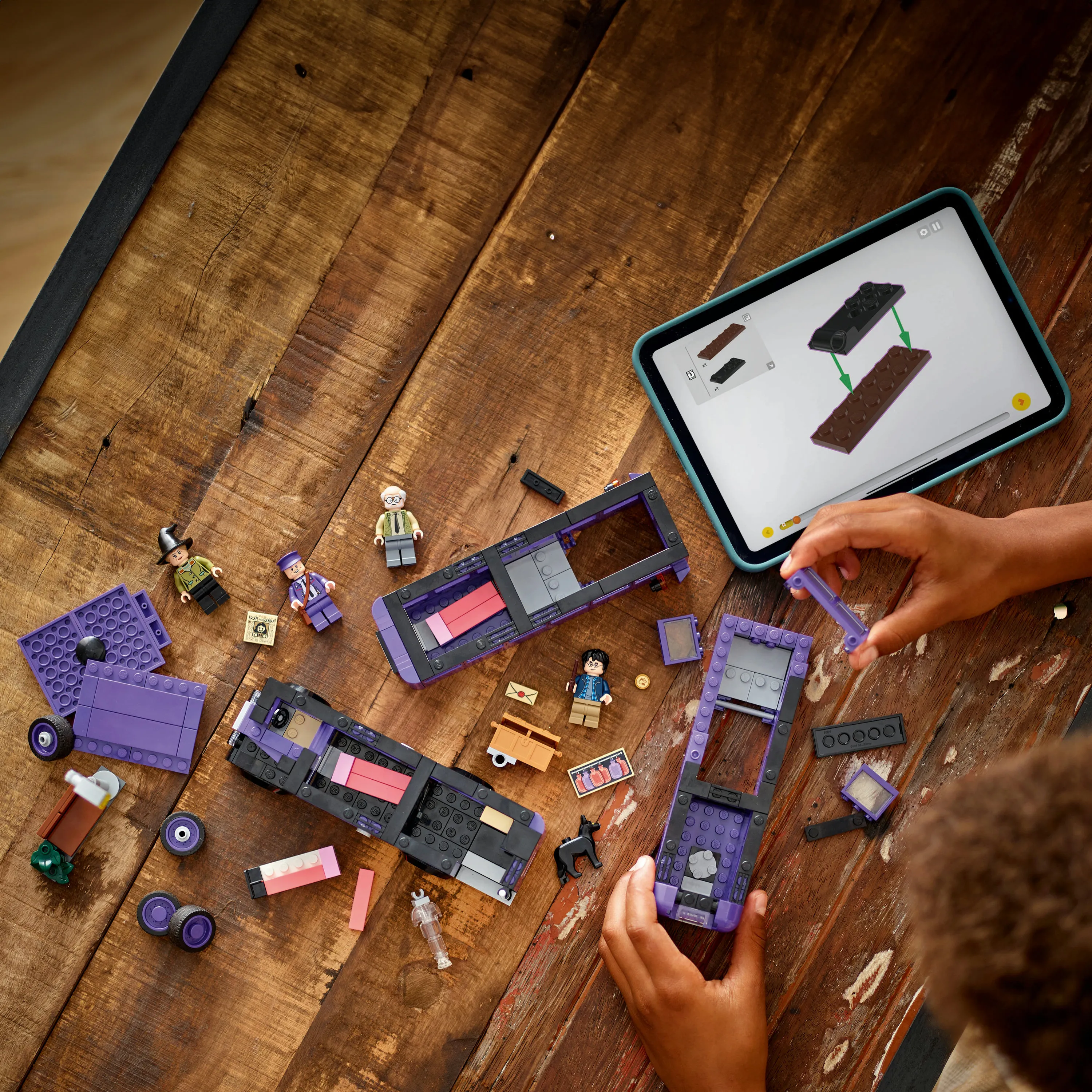 LEGO Harry Potter Knight Bus Adventure 76446