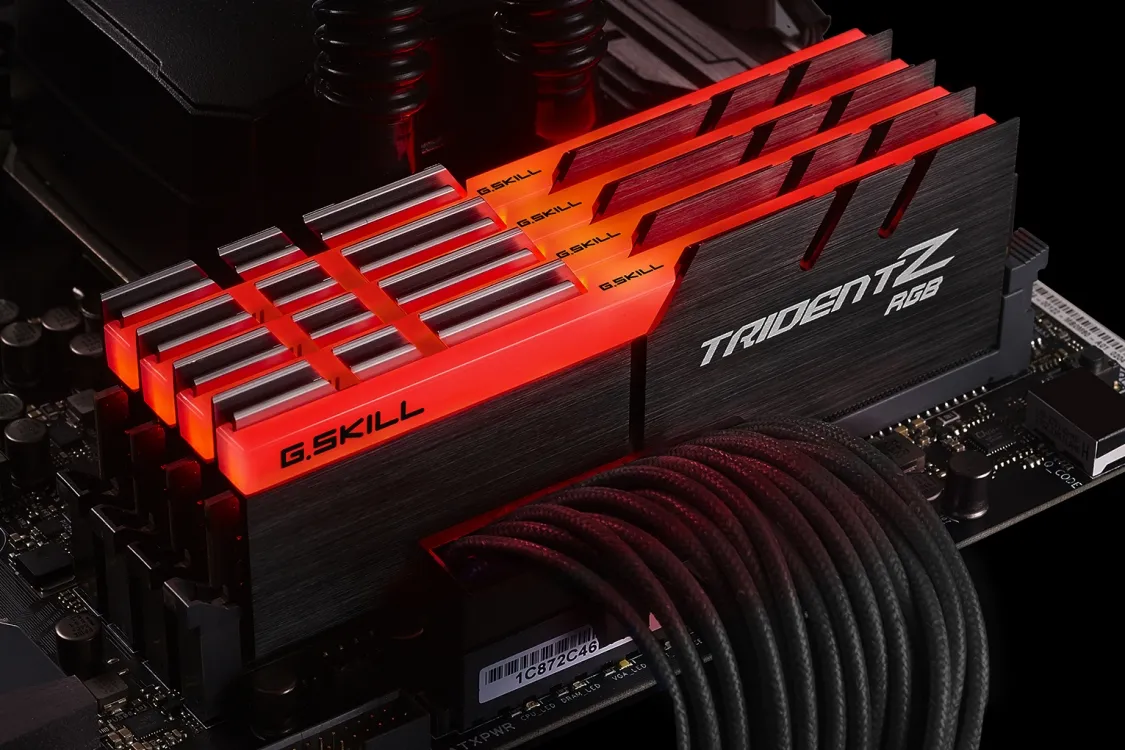 G.Skill Trident Z RGB 32 Gt (4 x 8 Gt) DDR4 2666 MHz, CL18 -muisti, Musta G.Skill Trident Z RGB 32 Gt (4 x 8 Gt) DDR4 2666 MHz, CL18 -muisti, Musta