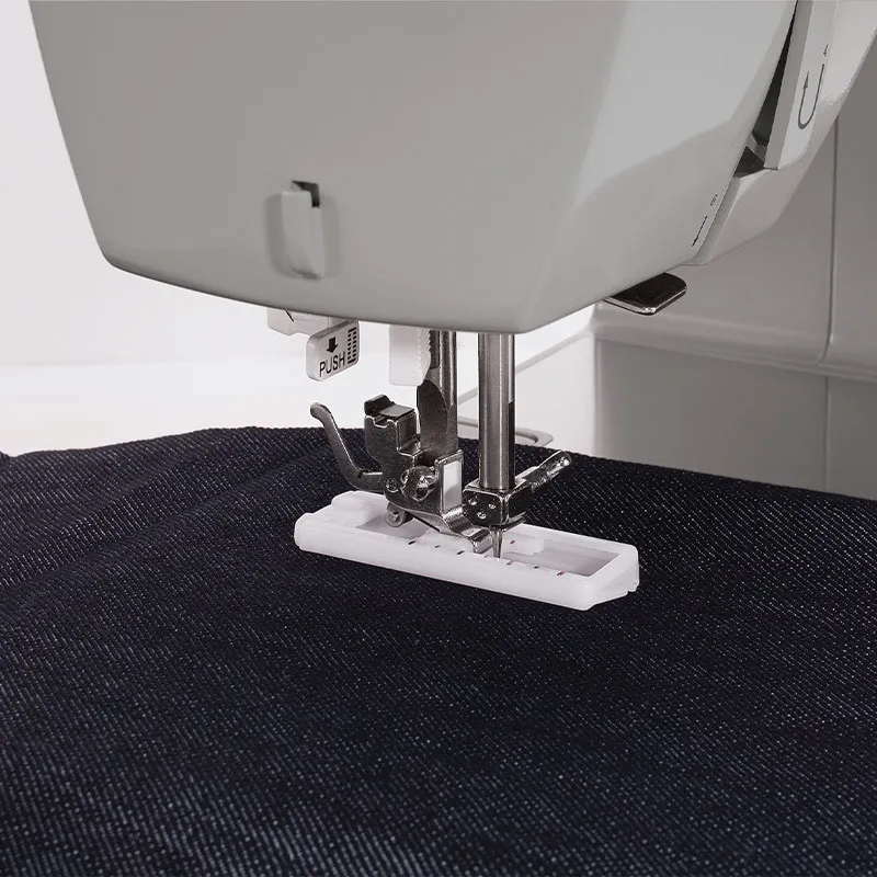 Singer Heavy Duty 4411 - sewing machine, Grey