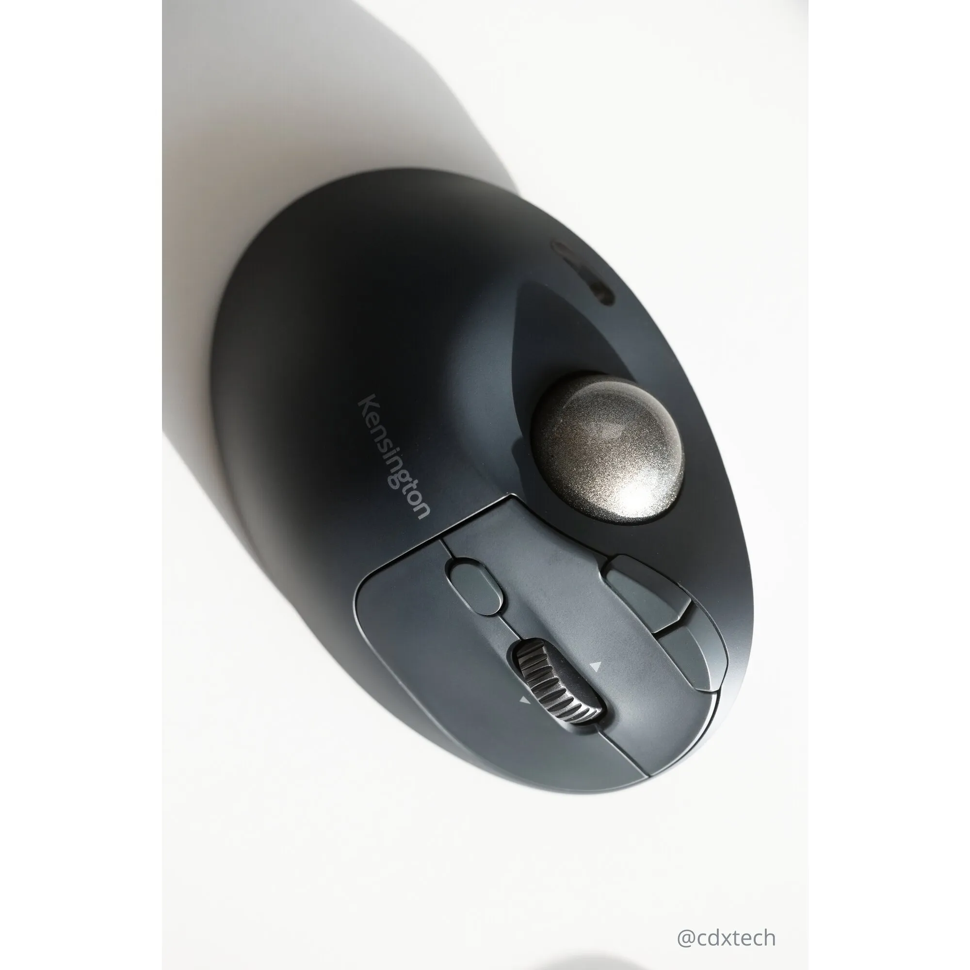 Kensington Pro Fit Ergo TB550 -langaton trackball-hiiri, musta