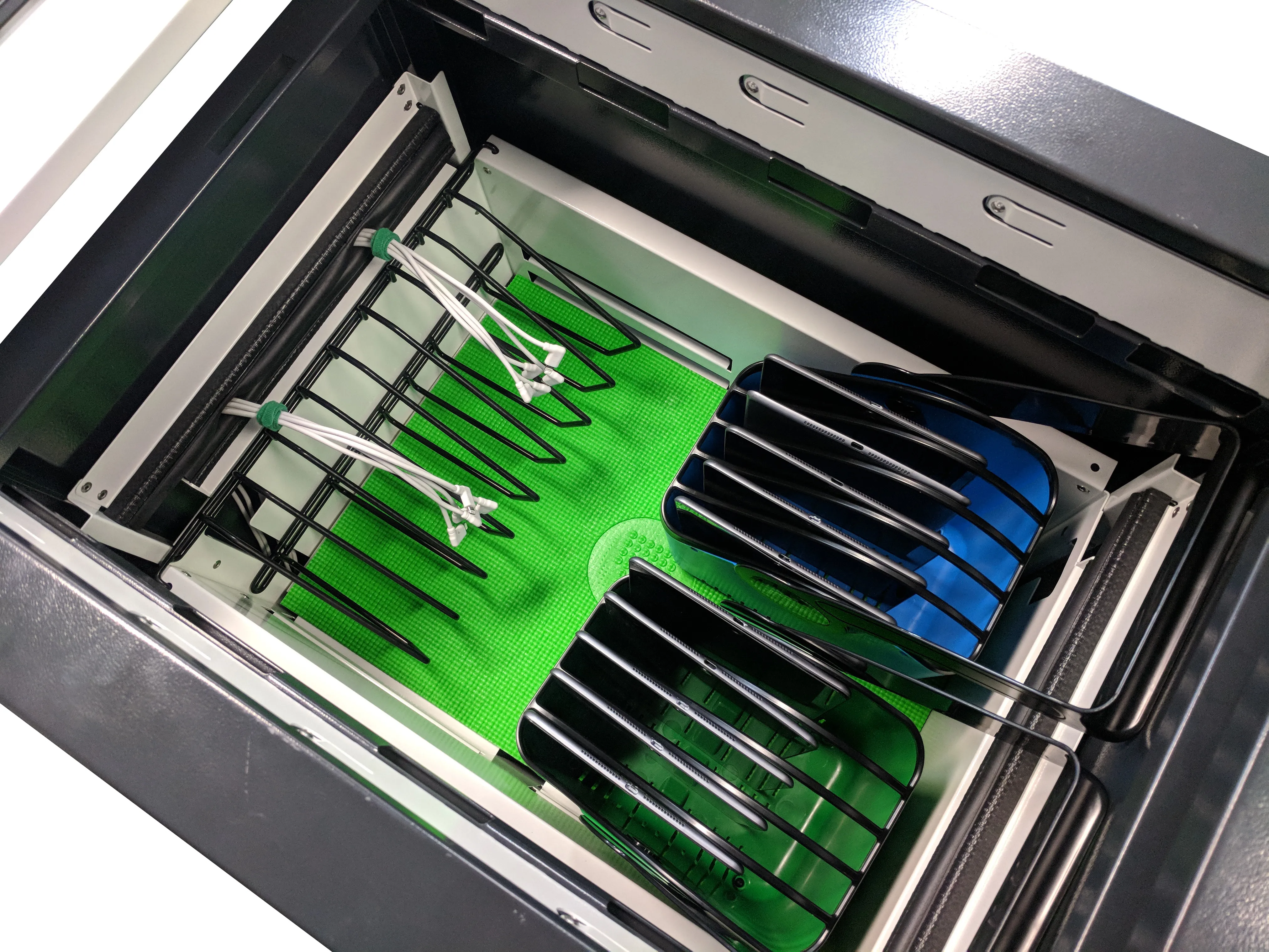LocknCharge Carrier 30 MK5 with LARGE Baskets Charge-Only 30 units Chromebook/iPad/laptop