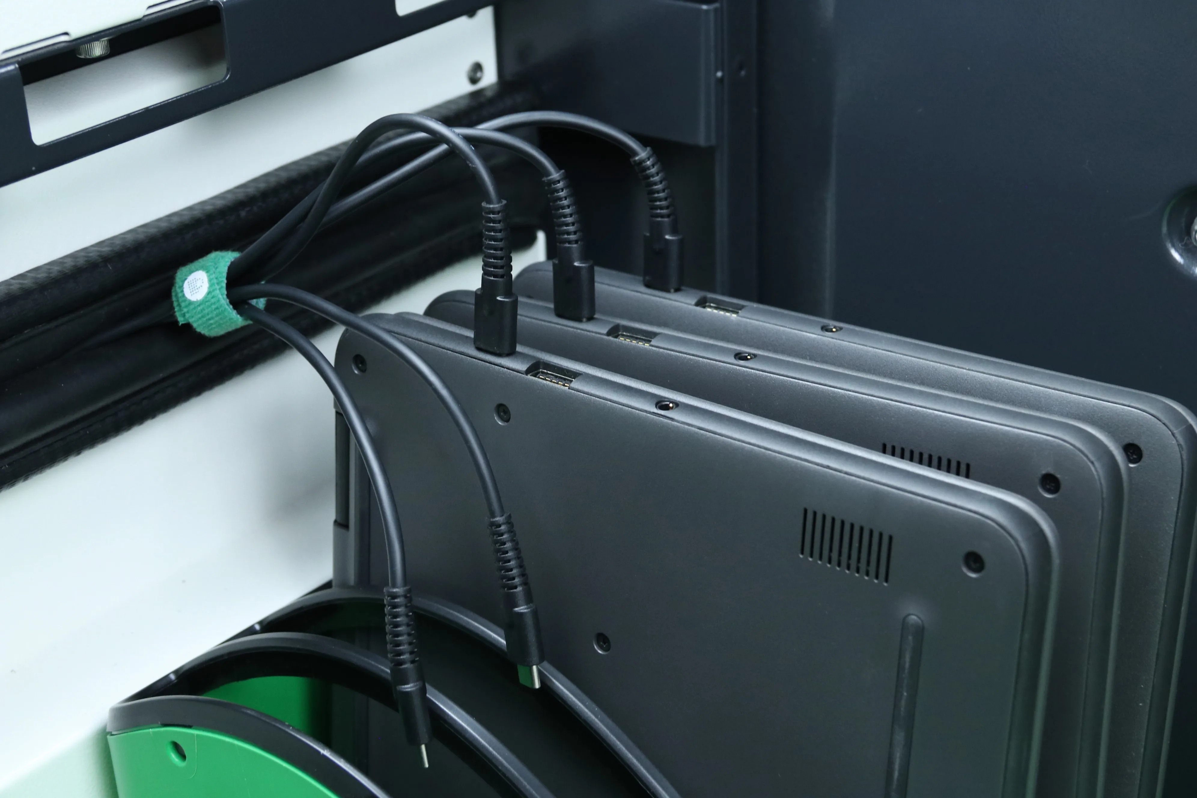LocknCharge Carrier 30 MK5 with LARGE Baskets Charge-Only 30 units Chromebook/iPad/laptop