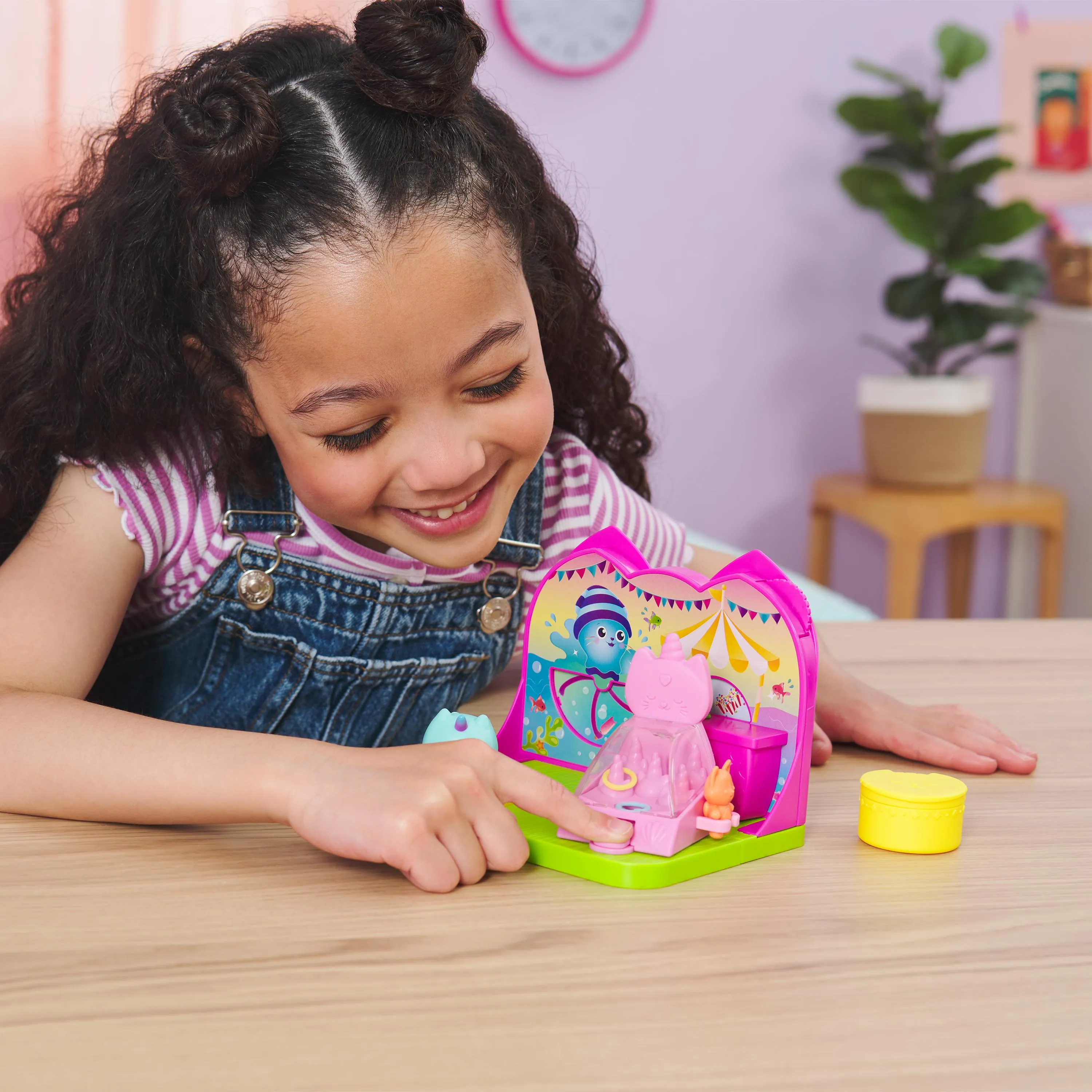 Spin Master Gabby's Dollhouse Deluxe Room Playset