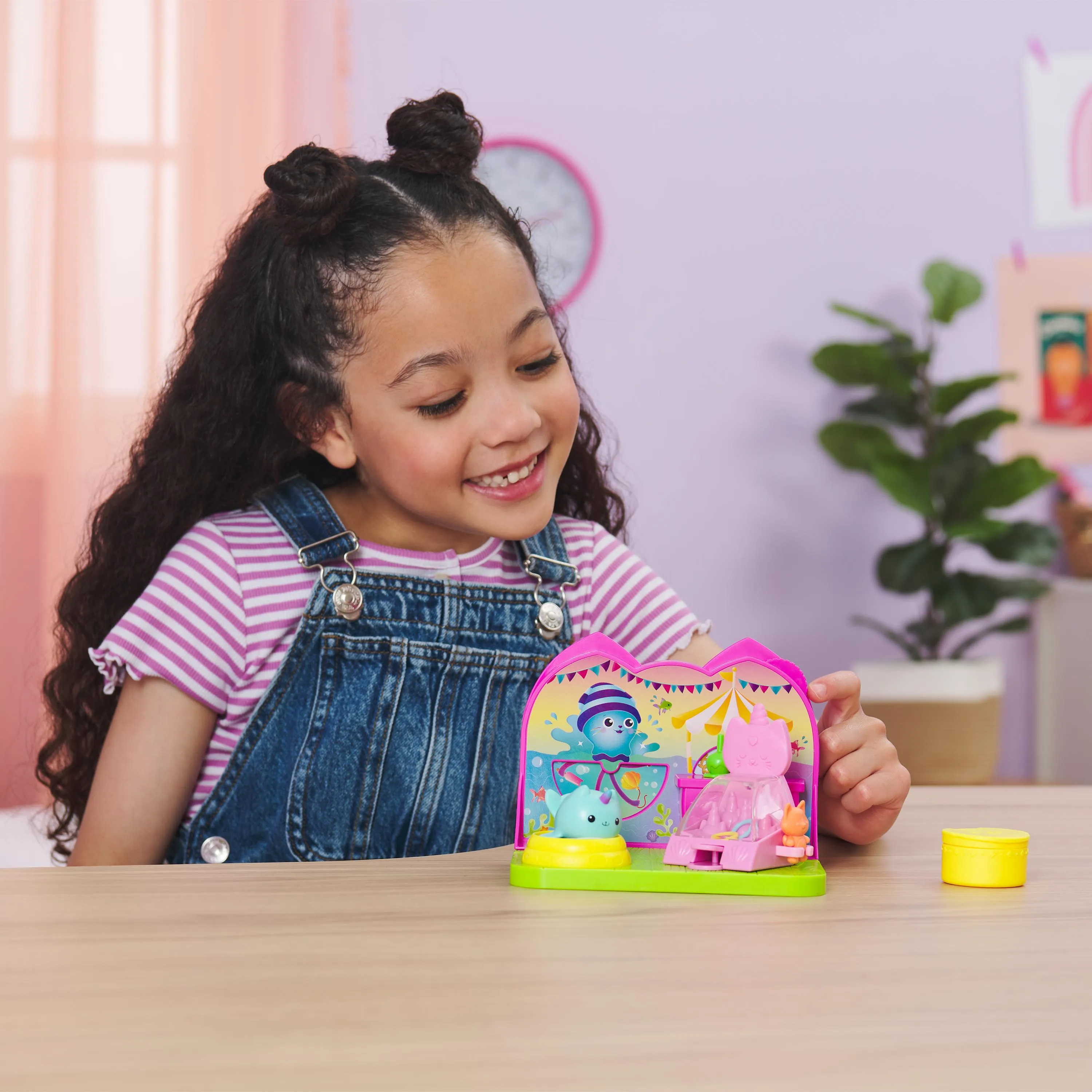 Spin Master Gabby's Dollhouse Deluxe Room Playset