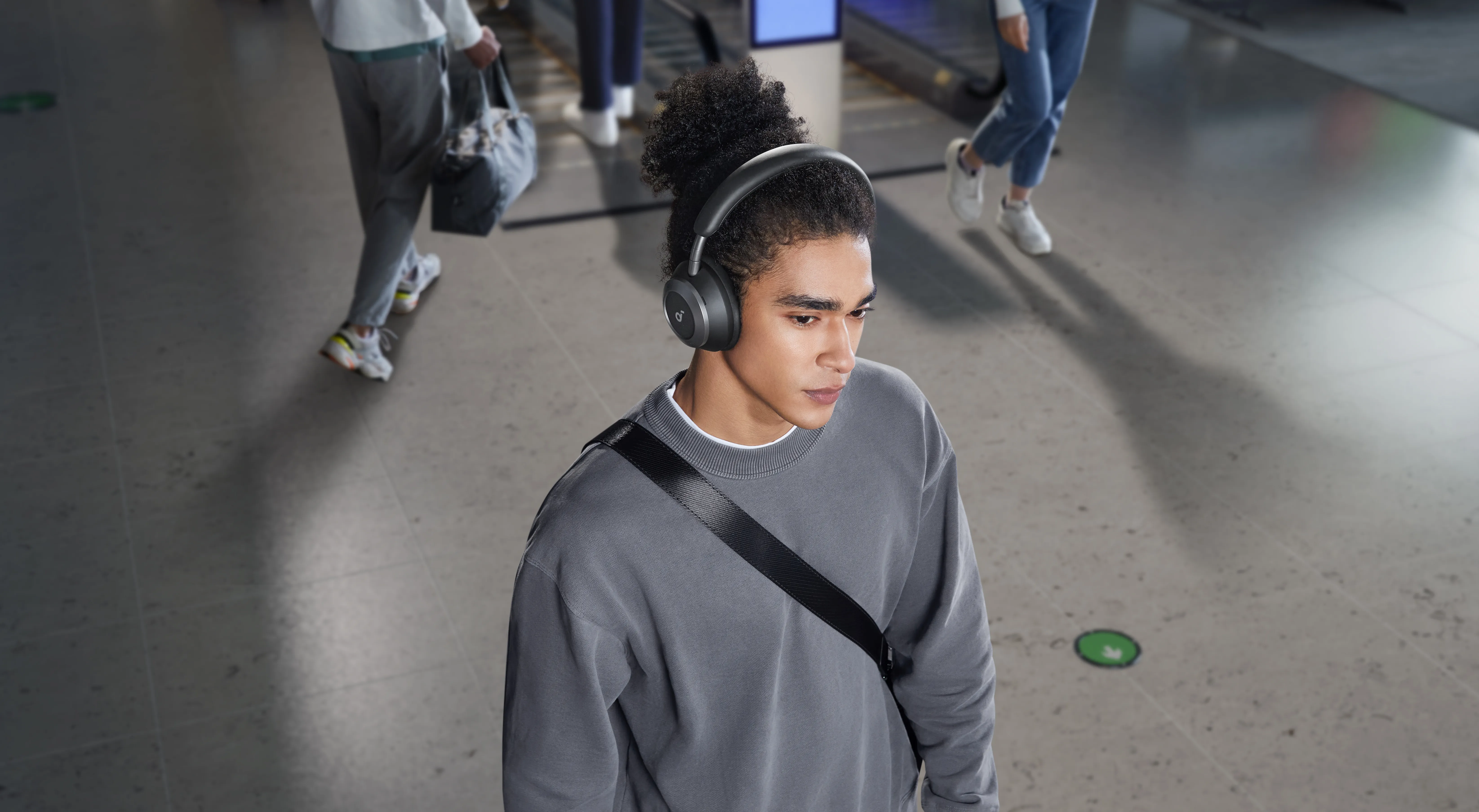 Anker Soundcore Space One Pro tr&aring;dl&ouml;s headset + fodral, svart
