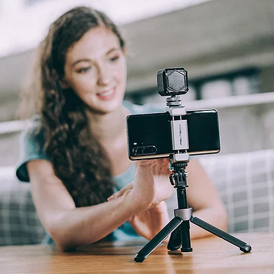 PGY Vlog Phone Extension Pole Tripod