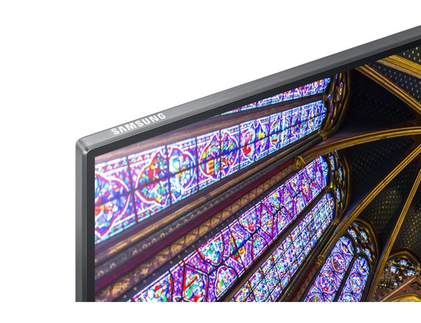 SAMSUNG 55i UHD 16:9 QH55H Edge QLED 600-1500 peak HDR10 HDR+ Speakers black HDMI2.0x2DP 1.2 RS232 RJ45 WiFi Bluetooth SSSP 5