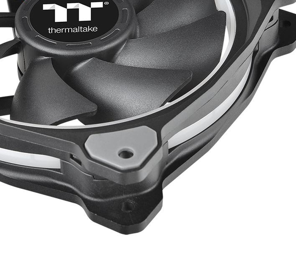Thermaltake Riing Plus 14, 140mm, PWM, Hydraulic Bearing, RGB Fan Kit, 3-pack, Grey