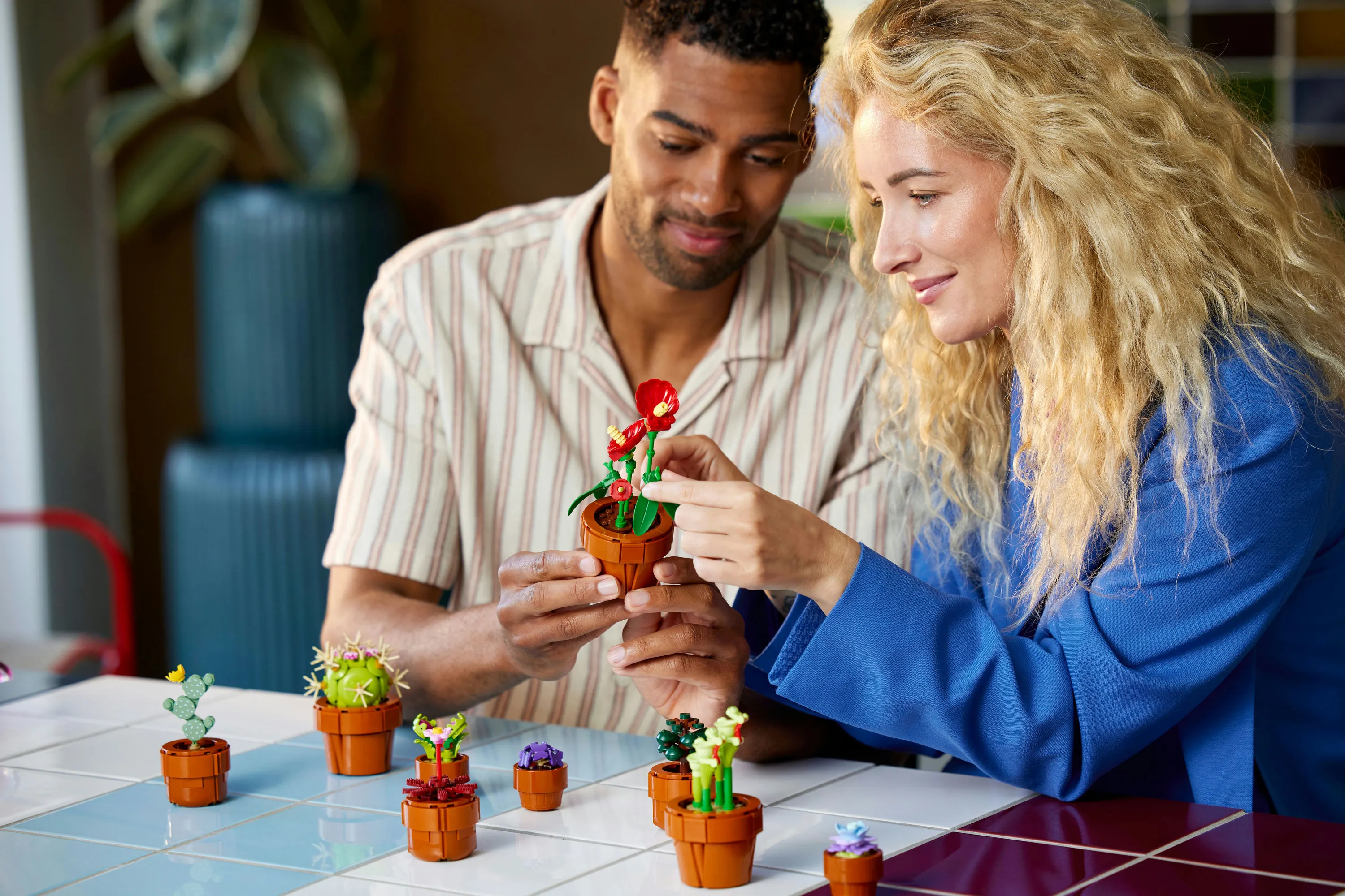 LEGO Icons Miniv&auml;xter 10329