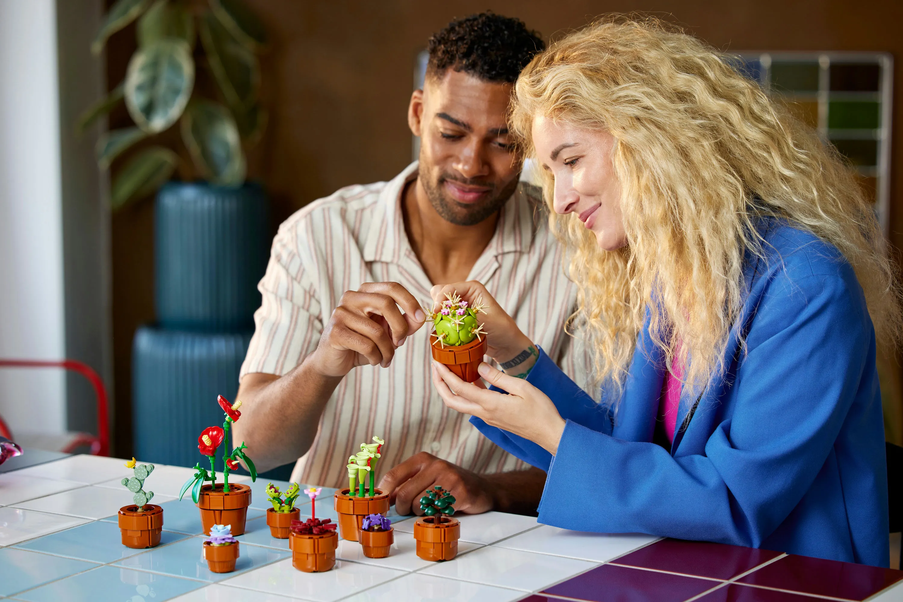 LEGO Icons Miniv&auml;xter 10329