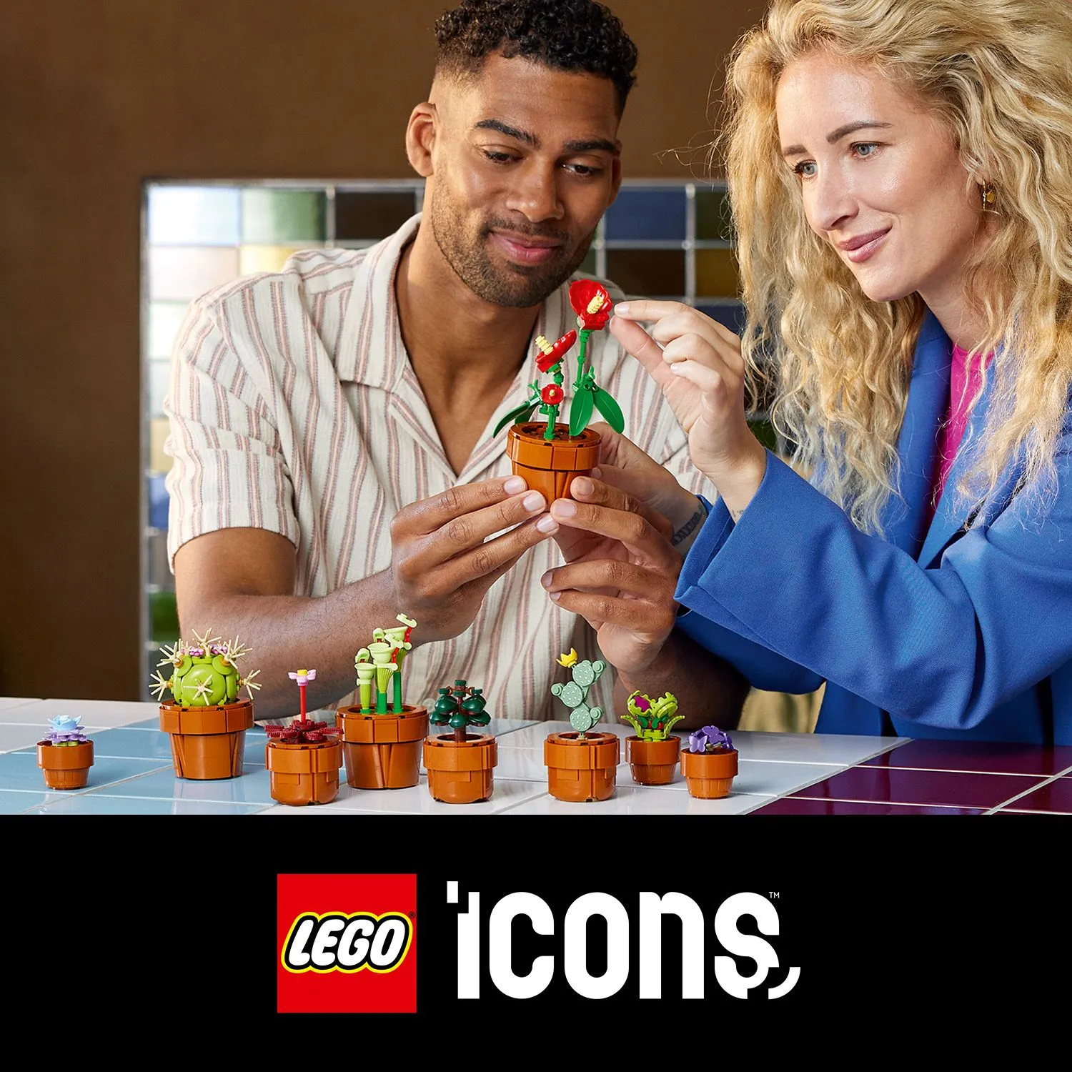 LEGO Icons Miniv&auml;xter 10329